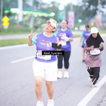 Runner Photo 8158499