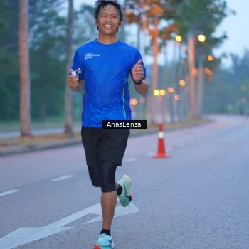 Runner Photo 8158511