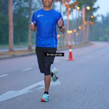 Runner Photo 8158512