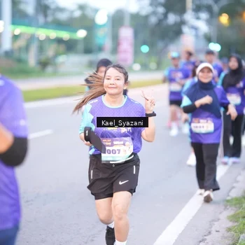 Runner Photo 8158519