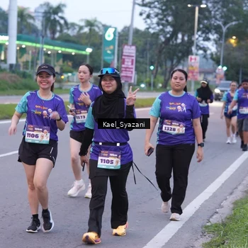 Runner Photo 8158530