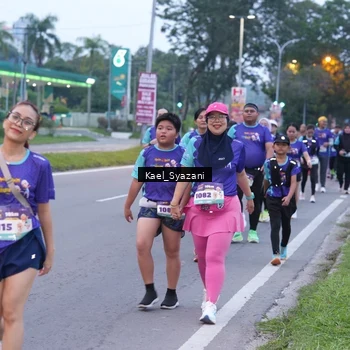 Runner Photo 8158533