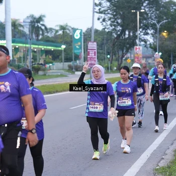 Runner Photo 8158534