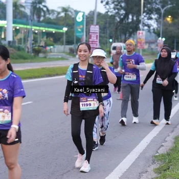 Runner Photo 8158535