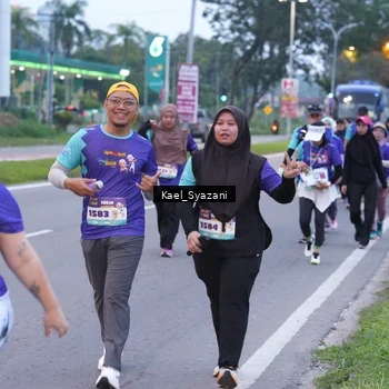 Runner Photo 8158540