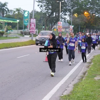 Runner Photo 8158556
