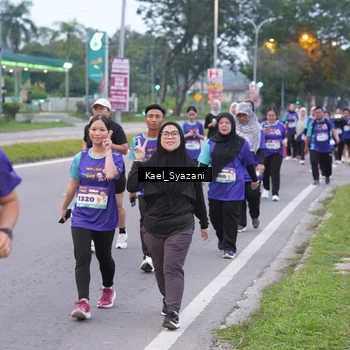 Runner Photo 8158558