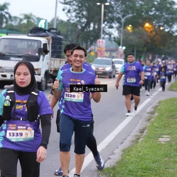 Runner Photo 8158559