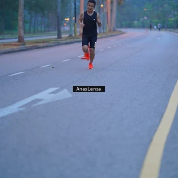Runner Photo 8158574