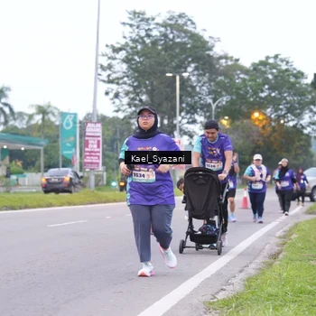 Runner Photo 8158581