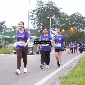 Runner Photo 8158584