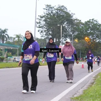 Runner Photo 8158588