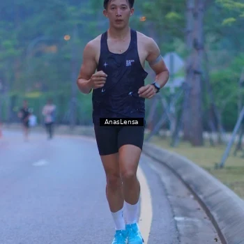 Runner Photo 8158596