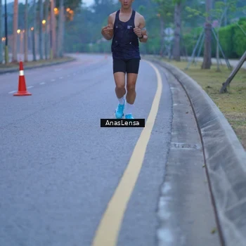Runner Photo 8158602