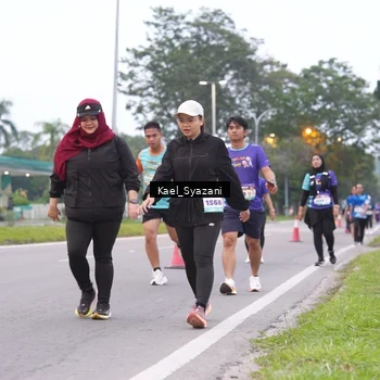 Runner Photo 8158606