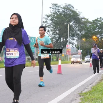 Runner Photo 8158608