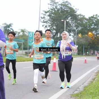 Runner Photo 8158615