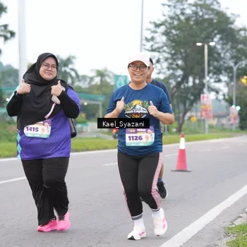 Runner Photo 8158620