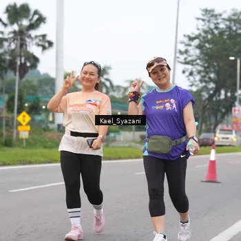 Runner Photo 8158636