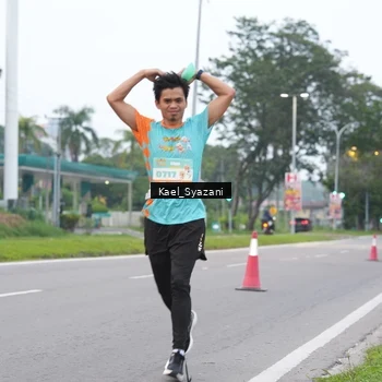 Runner Photo 8158638