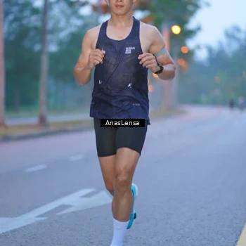 Runner Photo 8158643