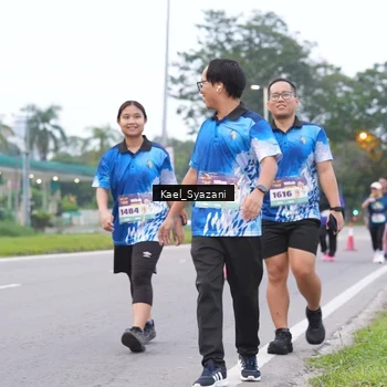 Runner Photo 8158645