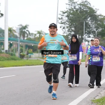 Runner Photo 8158651