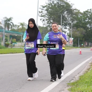 Runner Photo 8158653