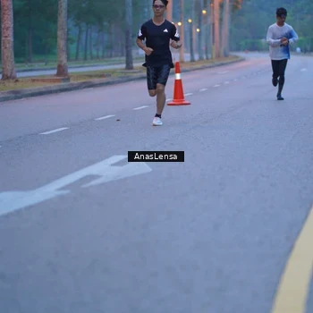 Runner Photo 8158669