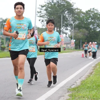 Runner Photo 8158674