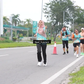 Runner Photo 8158676