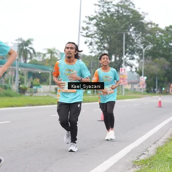Runner Photo 8158683