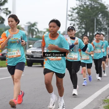 Runner Photo 8158692