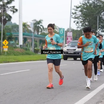 Runner Photo 8158693