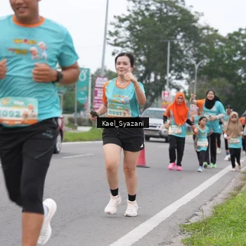 Runner Photo 8158704