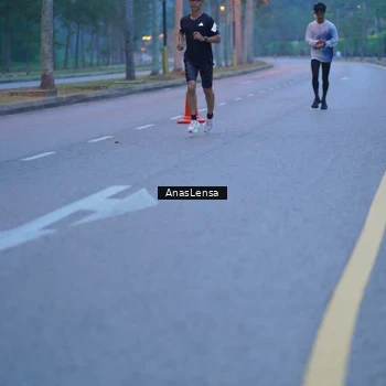 Runner Photo 8158708