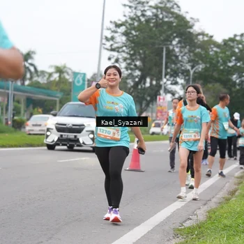 Runner Photo 8158719