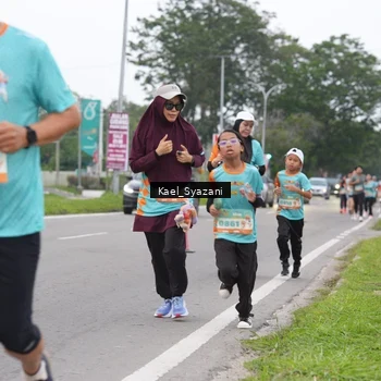Runner Photo 8158720