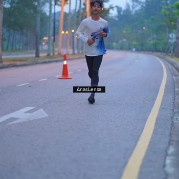 Runner Photo 8158740