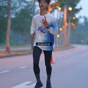 Runner Photo 8158745