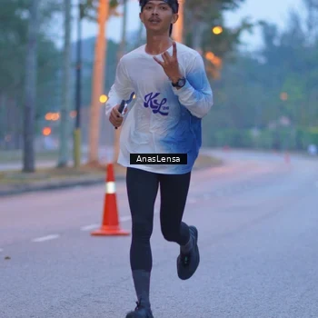 Runner Photo 8158750