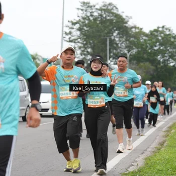 Runner Photo 8158756