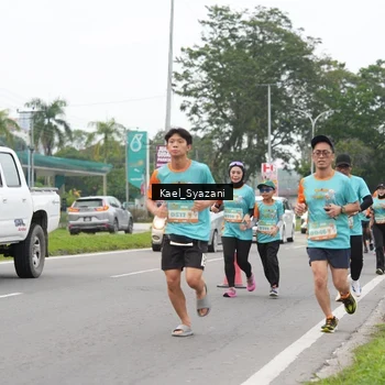 Runner Photo 8158763