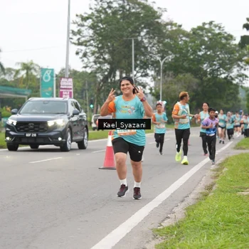 Runner Photo 8158769