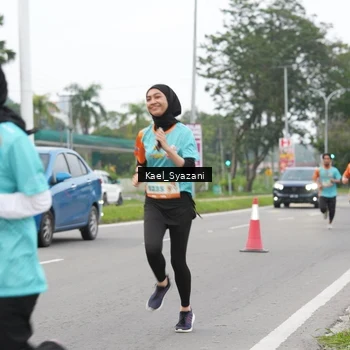 Runner Photo 8158773