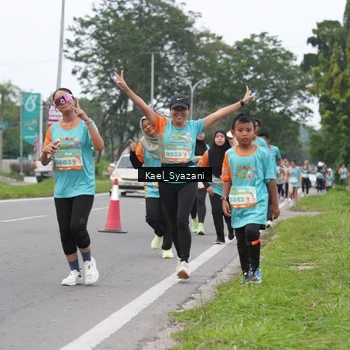 Runner Photo 8158779