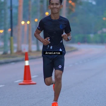 Runner Photo 8158782