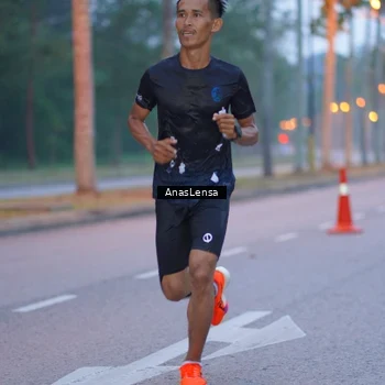 Runner Photo 8158783