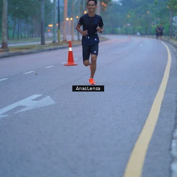 Runner Photo 8158787