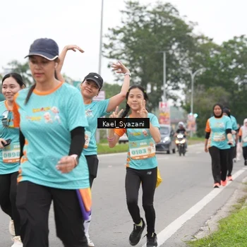 Runner Photo 8158789